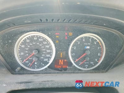Zdjęcie 9 z 12 samochodu: 2006 BMW M6 VIN:WBSEH93476B797225 - miniatura