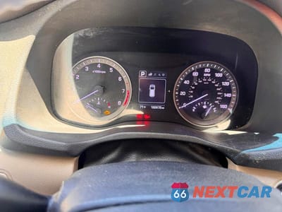 Zdjęcie 8 z 10 samochodu: 2017 HYUNDAI TUCSON SPORT VIN:KM8J3CA27HU466795 - miniatura