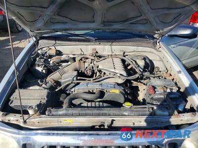 Zdjęcie 11 z 12 samochodu: 2004 TOYOTA TACOMA XTRACAB VIN:5TEWN72N04Z319790 - miniatura