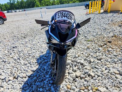 Drugie zdjęcie samochodu z przodu: 2025 KAWASAKI ZX636 K VIN:JKBZXJJ10SA018632 - miniatura
