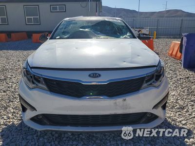 Piąte zdjęcie samochodu w środku: 2019 KIA OPTIMA S VIN:5XXGT4L39KG329994 - miniatura