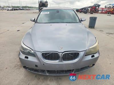 Piąte zdjęcie samochodu w środku: 2004 BMW 530 I VIN:WBANA73574B058732 - miniatura