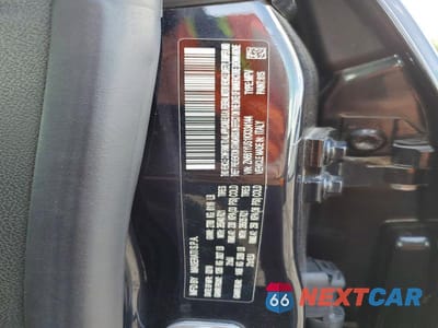 Zdjęcie 14 z 14 samochodu: 2019 MASERATI LEVANTE S SPORT VIN:ZN661YUS1KX334144 - miniatura
