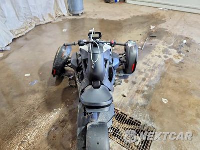 Zdjęcie 6 z 9 samochodu: 2024 CAN-AM RYKER VIN:3JB2FEF49RJ000429 - miniatura