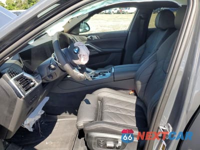 Zdjęcie 7 z 12 samochodu: 2026 BMW X6 XDRIVE40I VIN:5UX33EX0XT9420404 - miniatura