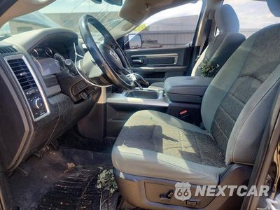 Zdjęcie 7 z 12 samochodu: 2016 RAM 1500 SLT VIN:1C6RR7LG0GS293578 - miniatura