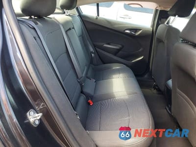 Zdjęcie 10 z 12 samochodu: 2017 CHEVROLET CRUZE LT VIN:1G1BE5SM8H7270855 - miniatura