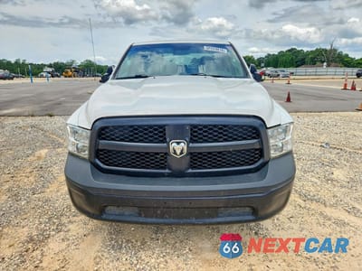 Piąte zdjęcie samochodu w środku: 2022 RAM 1500 CLASSIC TRADESMAN VIN:1C6RR6FT2NS152253 - miniatura
