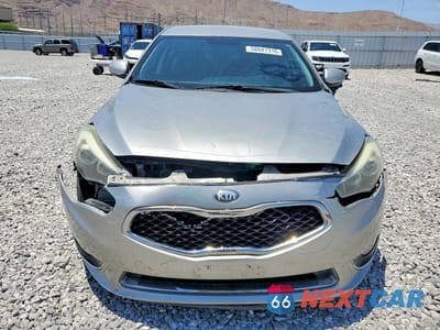 Piąte zdjęcie samochodu w środku: 2014 KIA CADENZA PREMIUM VIN:KNALN4D70E5130672 - miniatura