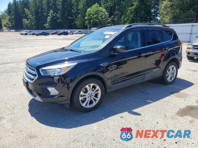 2018 FORD ESCAPE SE 1FMCU9GDXJUD44813 - główne zdjęcie licytacji z USA - miniatura