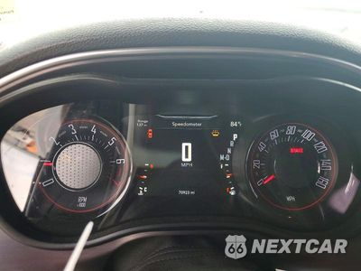 Zdjęcie 9 z 12 samochodu: 2018 DODGE CHALLENGER SXT VIN:2C3CDZAG8JH152868 - miniatura