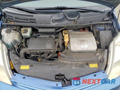 Zdjęcie 11 z 12 samochodu: 2005 TOYOTA PRIUS BASE VIN:JTDKB20U050121605 - miniatura