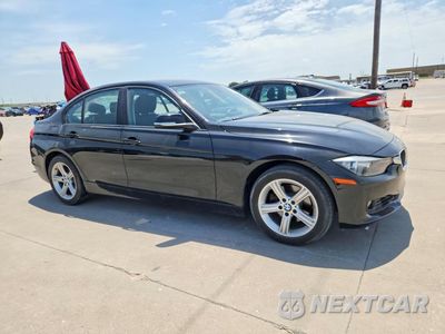 Czwarte zdjęcie samochodu z boku: 2015 BMW 328 XI VIN:WBA3B3G51FNR88456 - miniatura