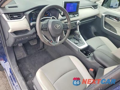 Zdjęcie 8 z 14 samochodu: 2024 TOYOTA RAV4 HYBRID XLE PREMIUM VIN:2T3B6RFVXRW052890 - miniatura