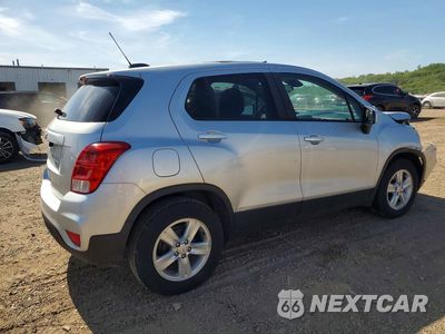 Trzecie zdjęcie samochodu z tyłu: 2020 CHEVROLET TRAX LS VIN:KL7CJKSB5LB312602 - miniatura