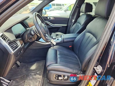 Zdjęcie 7 z 14 samochodu: 2021 BMW X5 XDRIVE45E VIN:5UXTA6C08M9E52872 - miniatura