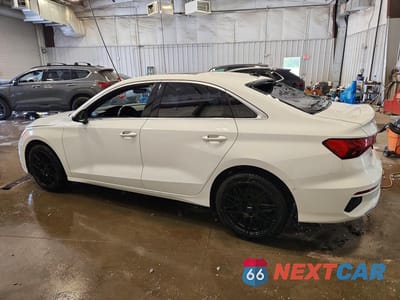 Drugie zdjęcie samochodu z przodu: 2023 AUDI A3 PREMIUM VIN:WAUAUDGY5PA106280 - miniatura