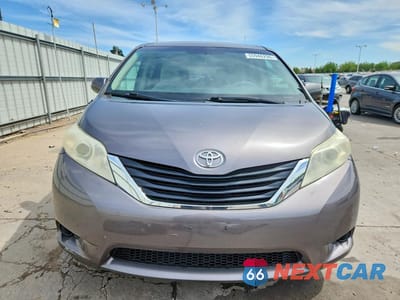 Piąte zdjęcie samochodu w środku: 2011 TOYOTA SIENNA LE VIN:5TDKK3DC0BS037624 - miniatura