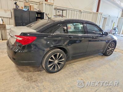 Trzecie zdjęcie samochodu z tyłu: 2013 CHRYSLER 200 LIMITED VIN:1C3CCBCG1DN579067 - miniatura