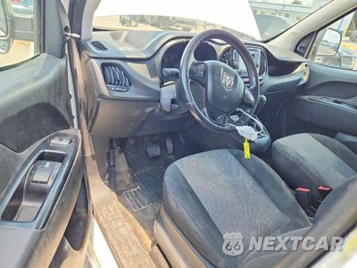 Zdjęcie 8 z 13 samochodu: 2017 RAM PROMASTER CITY VIN:ZFBERFAB5H6F47472 - miniatura