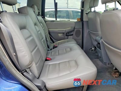 Zdjęcie 11 z 13 samochodu: 2005 FORD EXPLORER XLT VIN:1FMZU63K85UA77321 - miniatura