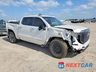 Czwarte zdjęcie samochodu z boku: 2024 GMC SIERRA K1500 DENALI ULTIMATE VIN:1GTUUHE80RZ319989 - miniatura