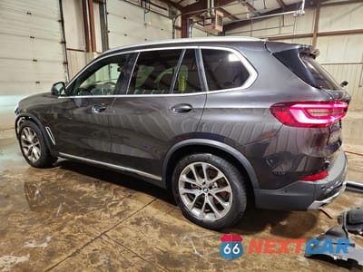 Drugie zdjęcie samochodu z przodu: 2021 BMW X5 XDRIVE45E VIN:5UXTA6C06M9G08018 - miniatura
