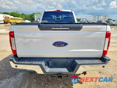 Zdjęcie 6 z 12 samochodu: 2017 FORD F350 SUPER DUTY VIN:1FT8W3DTXHEE77881 - miniatura