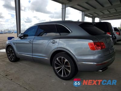 Drugie zdjęcie samochodu z przodu: 2018 BENTLEY BENTAYGA VIN:SJAAC2ZV6JC017814 - miniatura