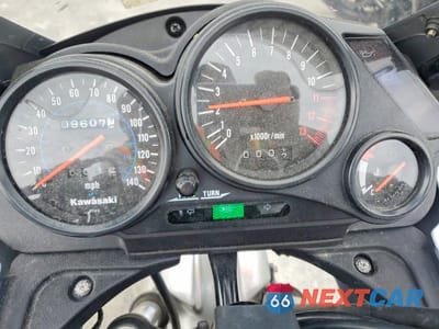 Zdjęcie 7 z 9 samochodu: 2004 KAWASAKI EX500 D VIN:JKAEXVD1X4A086235 - miniatura