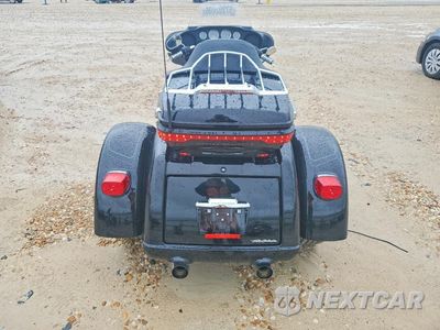 Czwarte zdjęcie samochodu z boku: 2025 HARLEY-DAVIDSON FLHTCUTG VIN:1HD1MAF1XSB854918 - miniatura