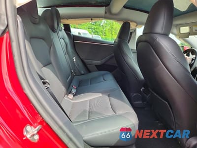 Zdjęcie 10 z 12 samochodu: 2024 TESLA MODEL 3 VIN:5YJ3E1EB6RF793298 - miniatura