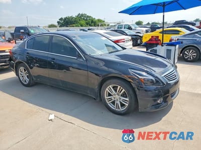 Czwarte zdjęcie samochodu z boku: 2013 INFINITI G37 SEDAN X VIN:JN1CV6ARXDM750604 - miniatura