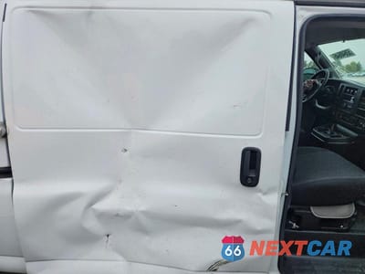 Zdjęcie 11 z 14 samochodu: 2021 CHEVROLET EXPRESS G2500 VIN:1GCWGBFP6M1253622 - miniatura
