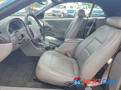 Zdjęcie 7 z 12 samochodu: 2000 FORD MUSTANG VIN:1FAFP4447YF288771 - miniatura