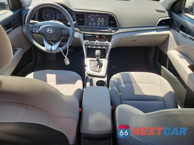 Zdjęcie 8 z 12 samochodu: 2020 HYUNDAI ELANTRA VALUE EDITION VIN:5NPD84LF3LH617661 - miniatura