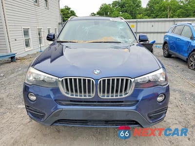 Piąte zdjęcie samochodu w środku: 2017 BMW X3 XDRIVE28I VIN:5UXWX9C50H0T05283 - miniatura
