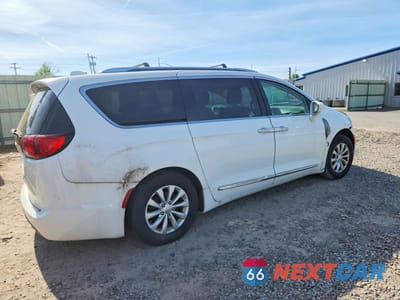 Trzecie zdjęcie samochodu z tyłu: 2018 CHRYSLER PACIFICA TOURING L VIN:2C4RC1BG5JR119765 - miniatura