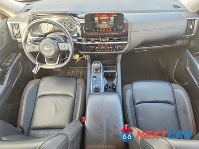 Zdjęcie 8 z 12 samochodu: 2024 NISSAN PATHFINDER SL VIN:5N1DR3CCXRC229811 - miniatura