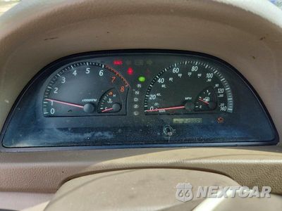 Zdjęcie 9 z 12 samochodu: 2002 TOYOTA CAMRY XLE V6 VIN:JTDBF30K720019478 - miniatura