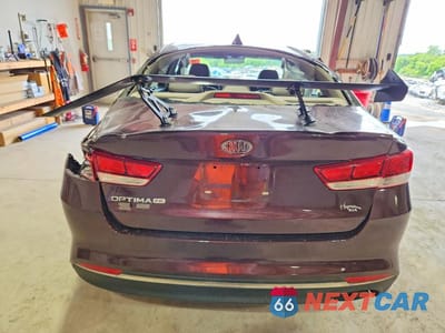 Zdjęcie 6 z 12 samochodu: 2017 KIA OPTIMA LX VIN:5XXGT4L36HG148263 - miniatura