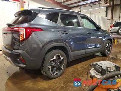 Trzecie zdjęcie samochodu z tyłu: 2024 KIA SELTOS EX VIN:KNDERCAA1R7653476 - miniatura