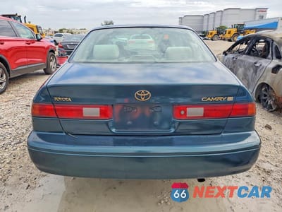 Zdjęcie 6 z 12 samochodu: 1998 TOYOTA CAMRY LE VIN:4T1BG22K9WU210415 - miniatura