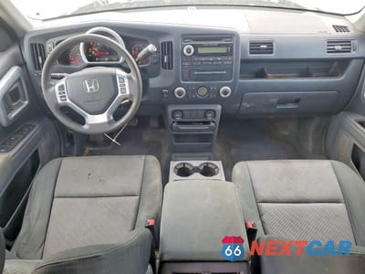 Zdjęcie 8 z 13 samochodu: 2006 HONDA RIDGELINE RTS VIN:2HJYK16416H571994 - miniatura