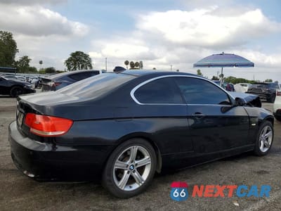 Trzecie zdjęcie samochodu z tyłu: 2008 BMW 328 XI SULEV VIN:WBAWV53518P078772 - miniatura