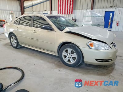 Czwarte zdjęcie samochodu z boku: 2012 CHEVROLET IMPALA LS VIN:2G1WF5E35C1302586 - miniatura