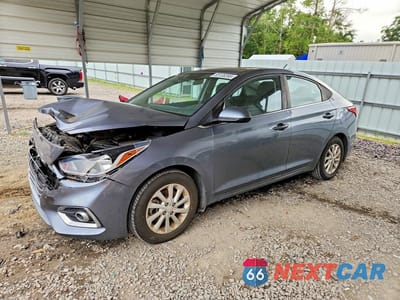 2020 HYUNDAI ACCENT SEL 3KPC24A63LE108237 - główne zdjęcie licytacji z USA - miniatura