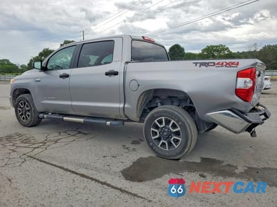 Drugie zdjęcie samochodu z przodu: 2017 TOYOTA TUNDRA SR5 VIN:5TFDY5F1XHX617240 - miniatura