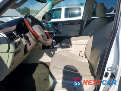 Zdjęcie 7 z 13 samochodu: 2016 LEXUS GX 460 VIN:JTJBM7FX9G5147776 - miniatura