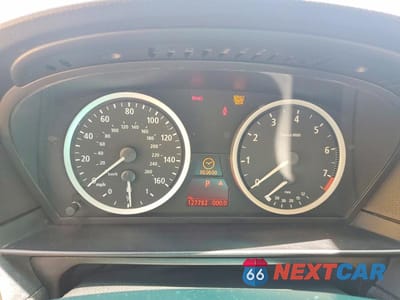 Zdjęcie 9 z 13 samochodu: 2006 BMW 530 I VIN:WBANE73596CM33439 - miniatura